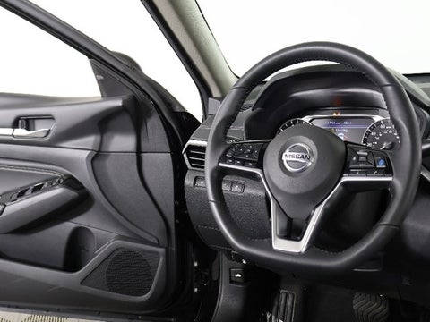 2022 Nissan Altima 2.5 SV in Grand Forks, ND - Rydell Cars