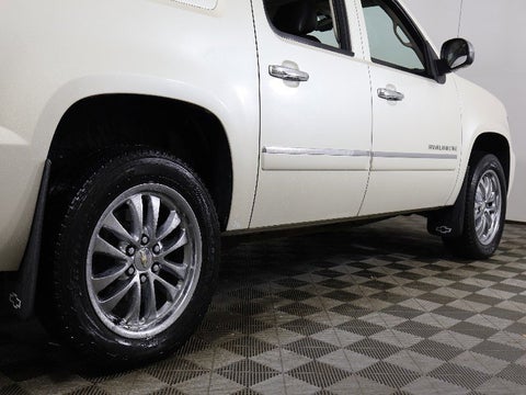 2013 Chevrolet Avalanche LTZ in Grand Forks, ND - Rydell Cars