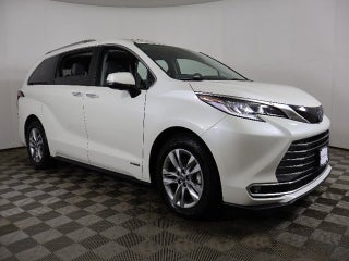 2021 Toyota Sienna Hybrid Limited in Grand Forks, ND - Rydell Cars