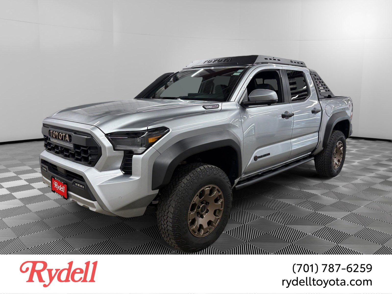 2026 Toyota Tacoma i-FORCE MAX Tacoma Trailhunter