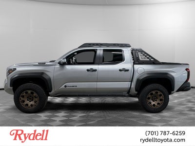2026 Toyota Tacoma i-FORCE MAX Tacoma Trailhunter