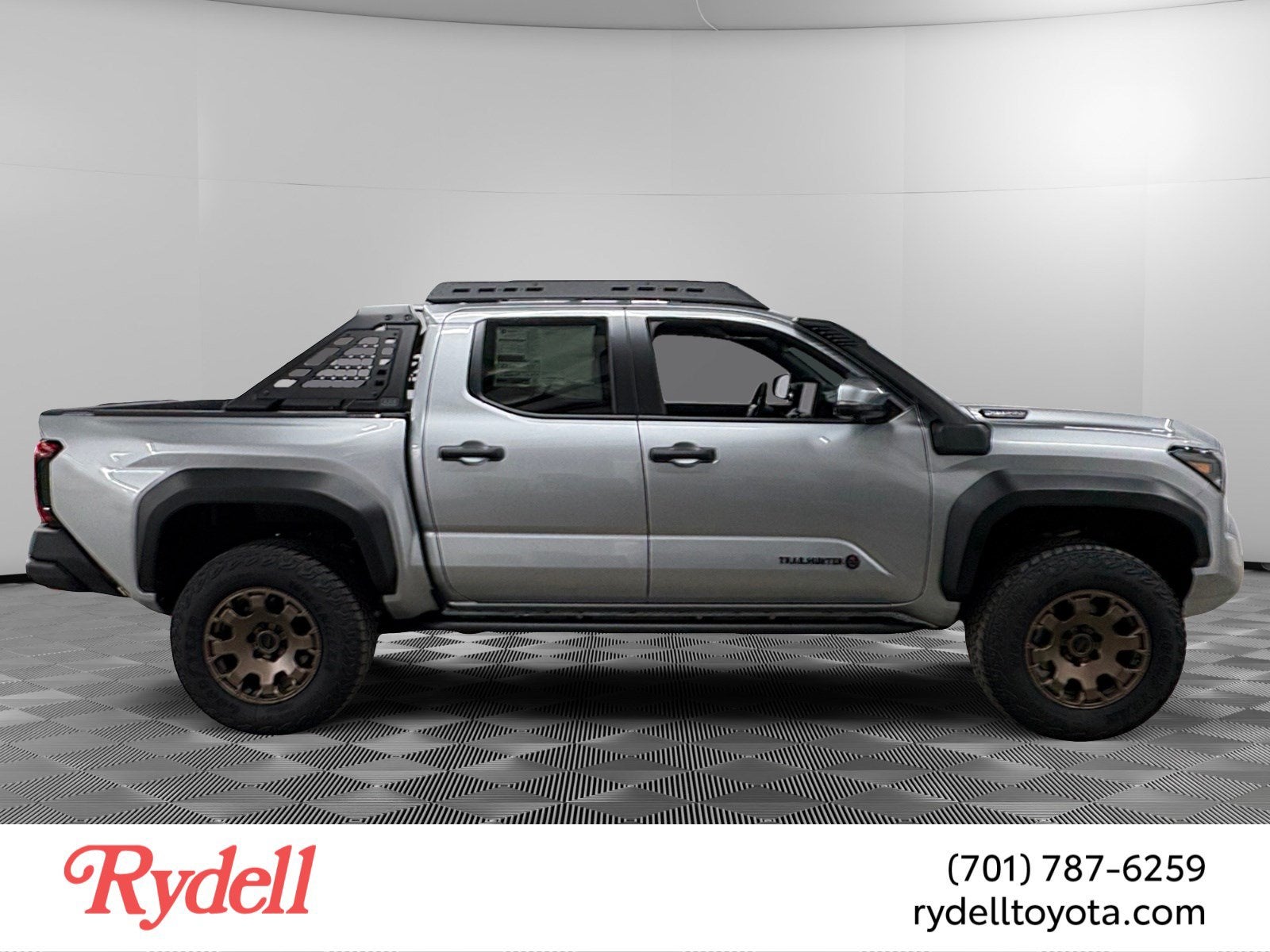 2026 Toyota Tacoma i-FORCE MAX Tacoma Trailhunter