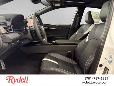 2026 Toyota Camry SE AWD