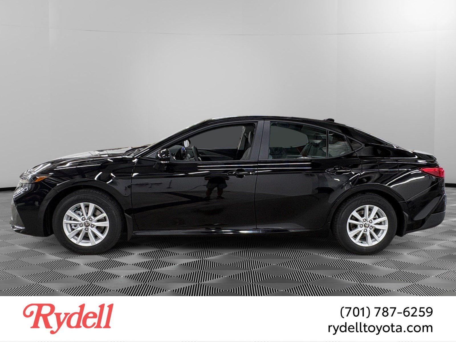 2026 Toyota Camry LE AWD