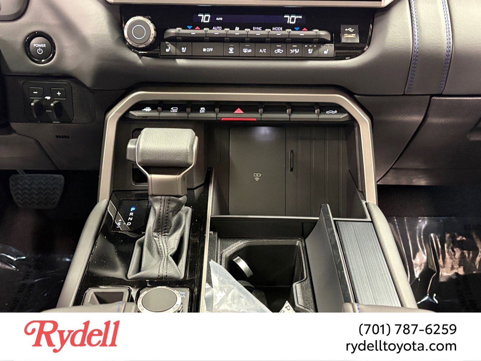 2026 Toyota Tundra i-FORCE MAX Tundra Platinum