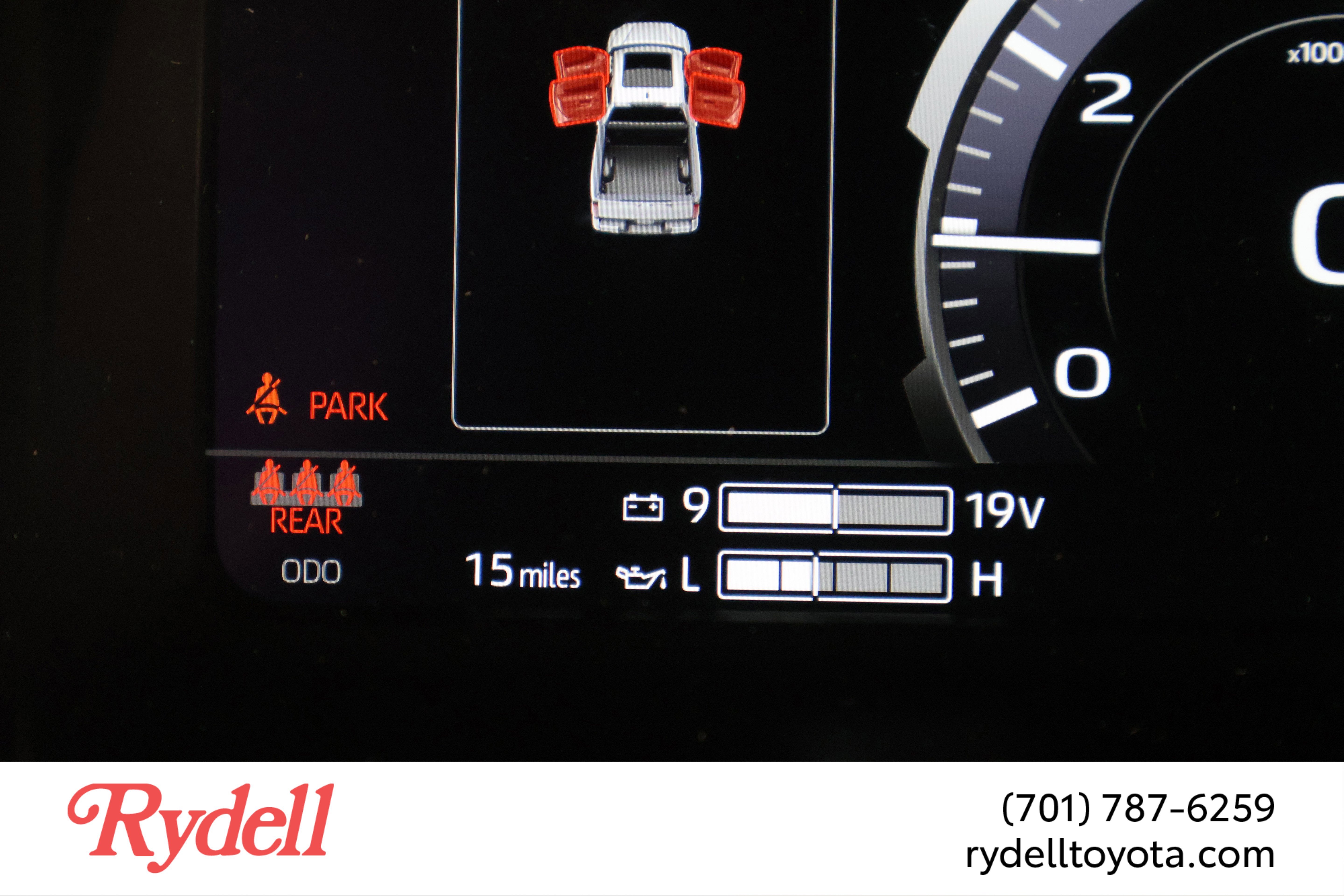 2026 Toyota Tundra i-FORCE MAX Tundra Platinum