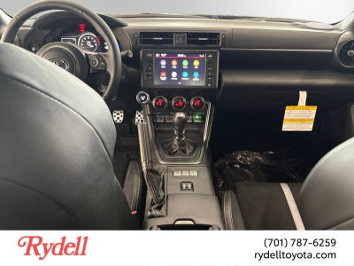 2026 Toyota GR86 Premium MT