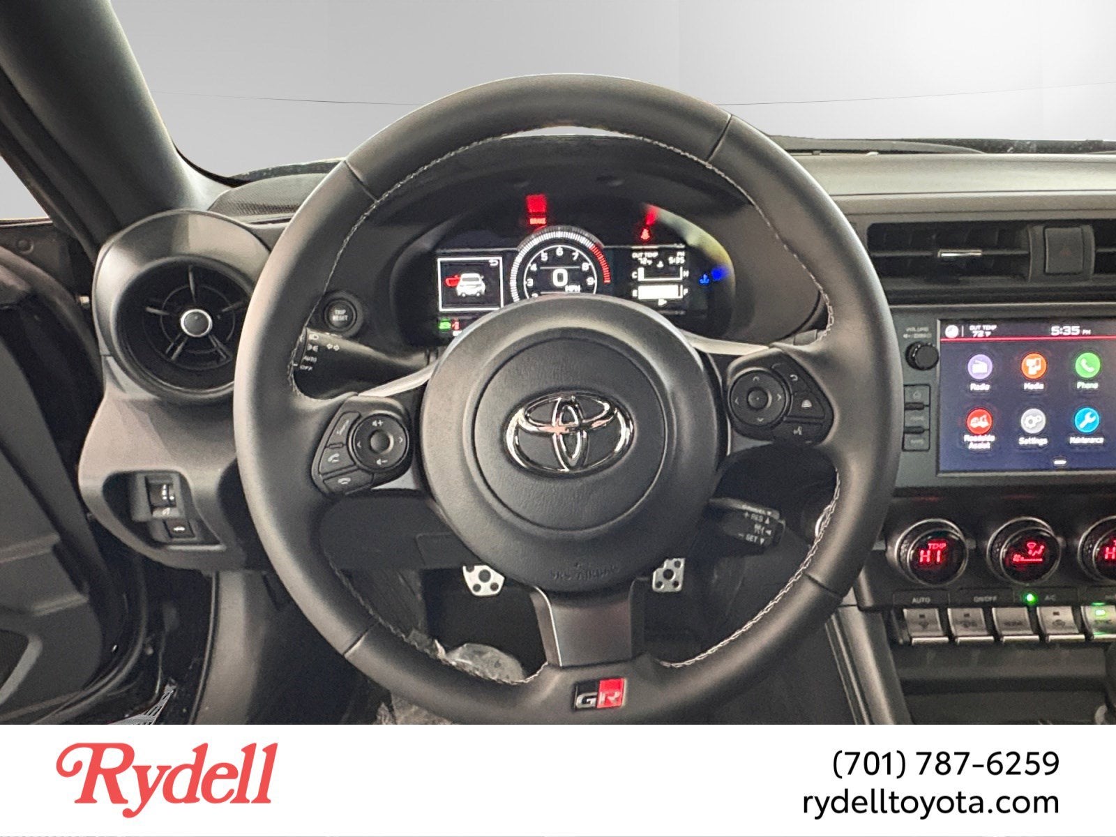 2026 Toyota GR86 Premium MT