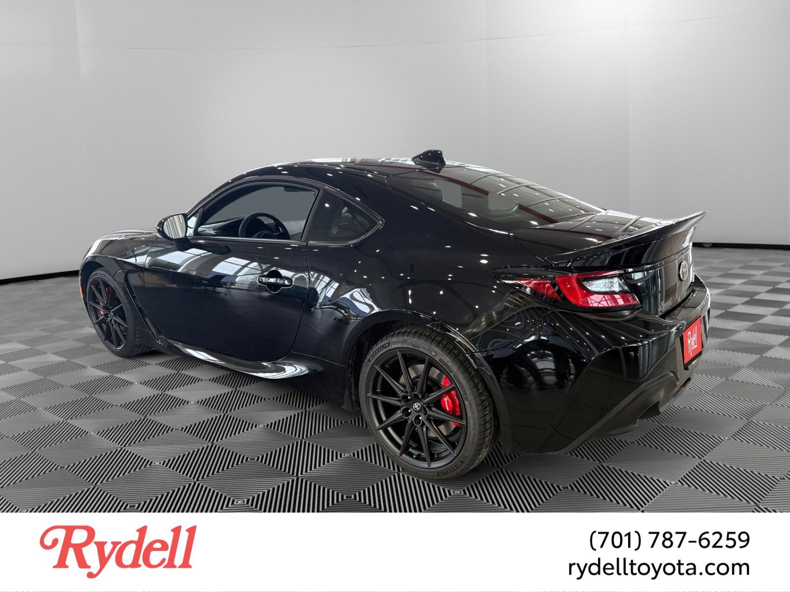 2026 Toyota GR86 Premium MT