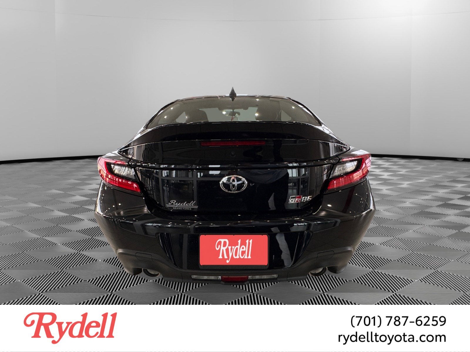 2026 Toyota GR86 Premium MT