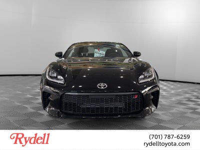 2026 Toyota GR86 Premium MT