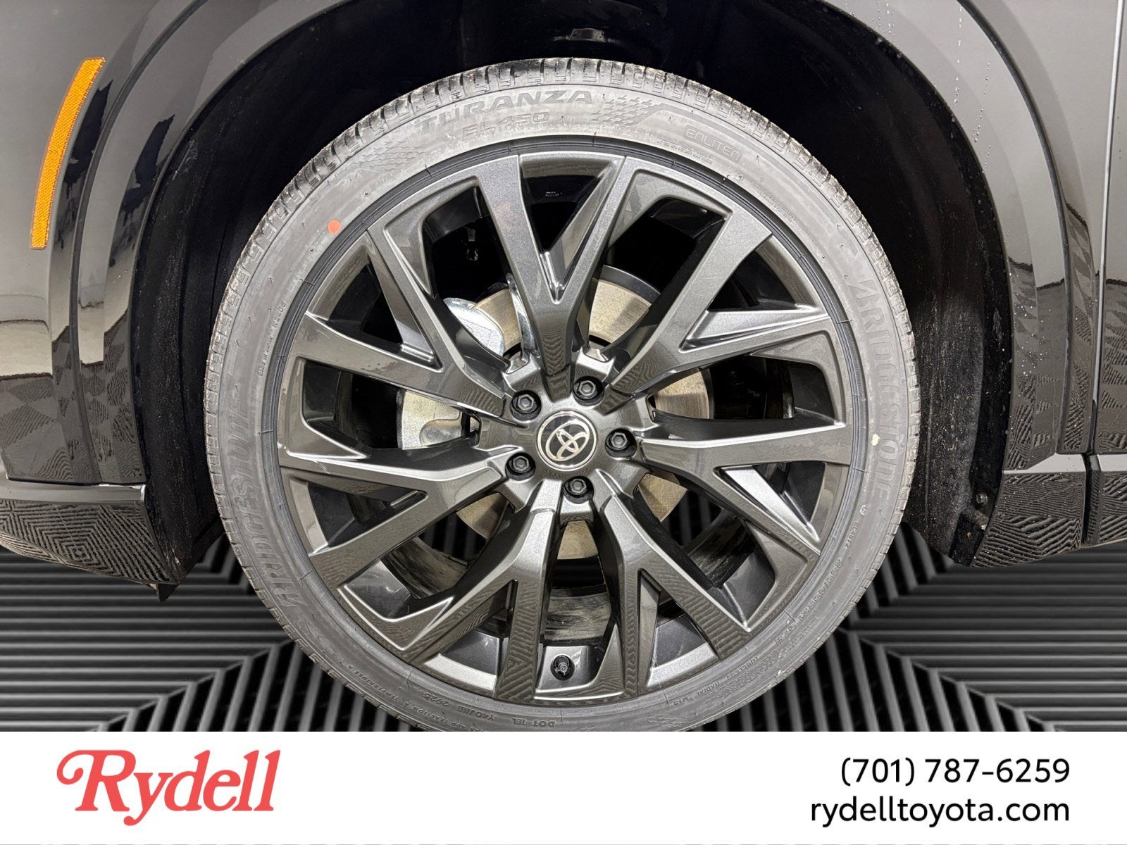 2025 Toyota Toyota Crown Signia Limited