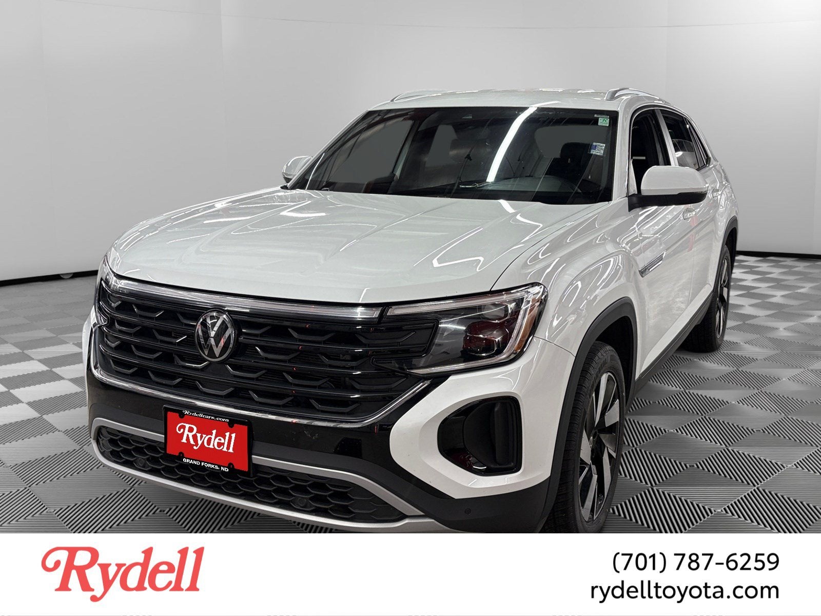 2025 Volkswagen Atlas Cross Sport 2.0T SE w/Technology