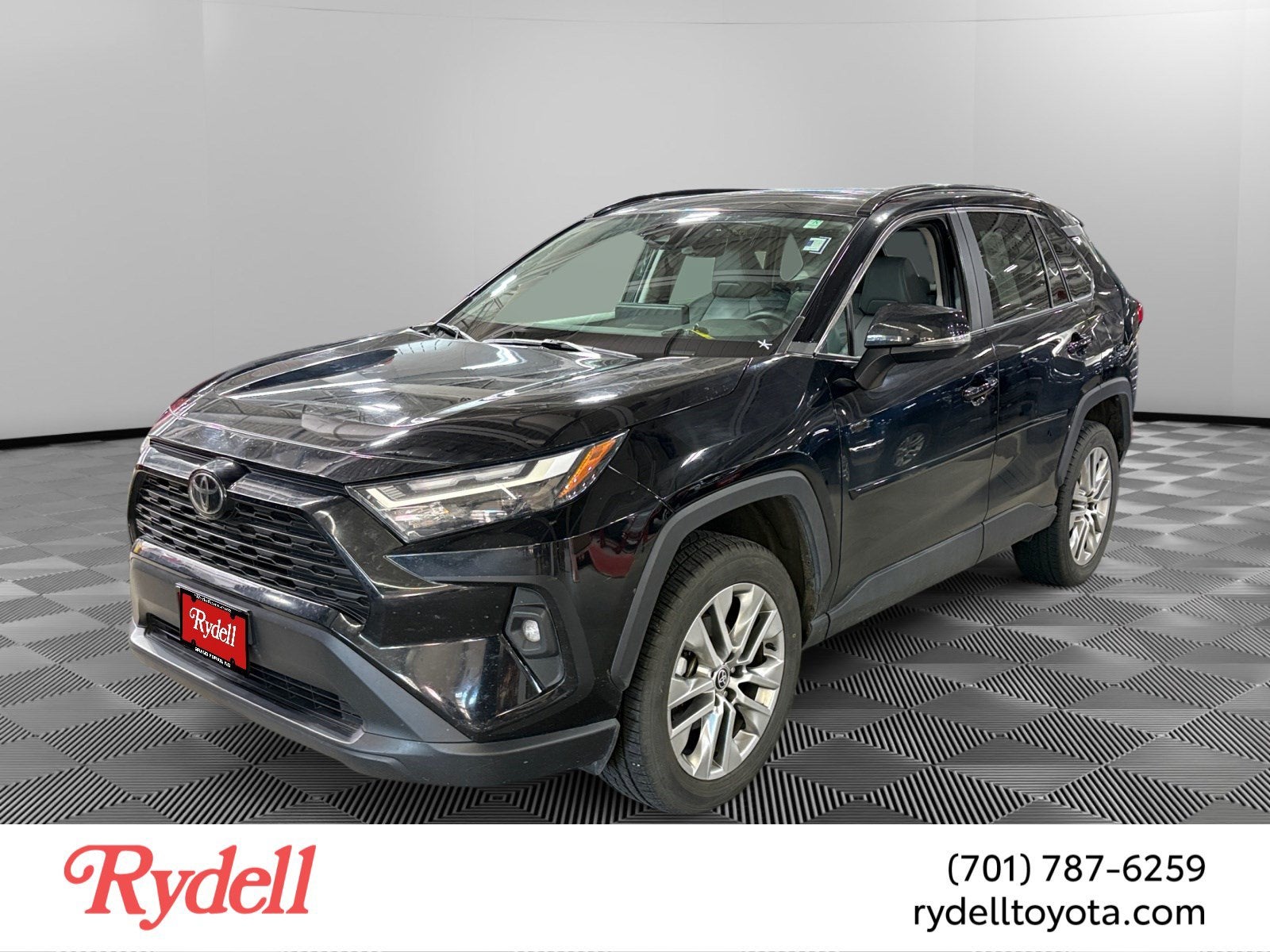 2023 Toyota RAV4 XLE Premium