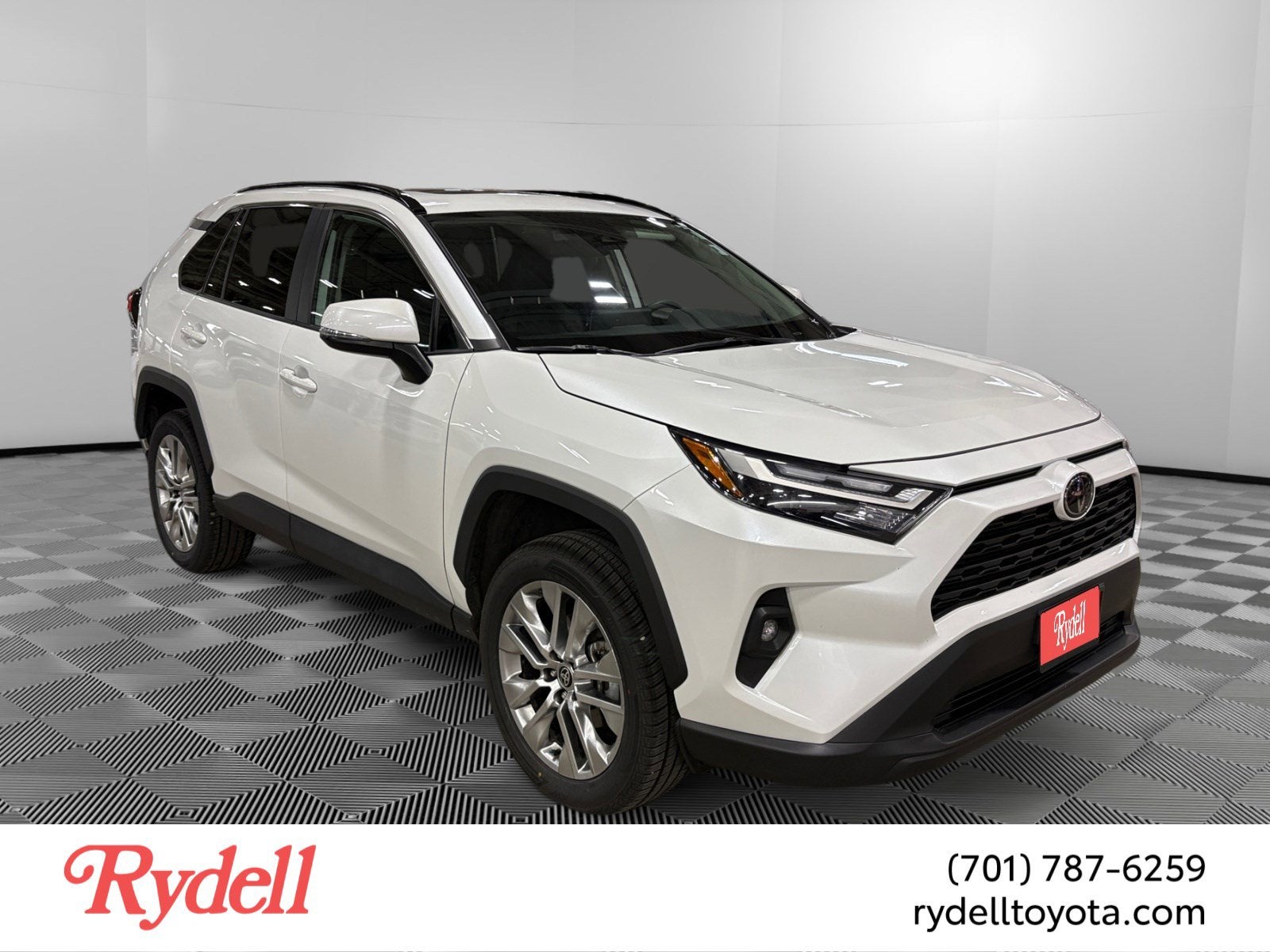 2025 Toyota RAV4 XLE Premium