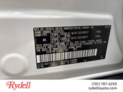 2025 Toyota RAV4 XLE