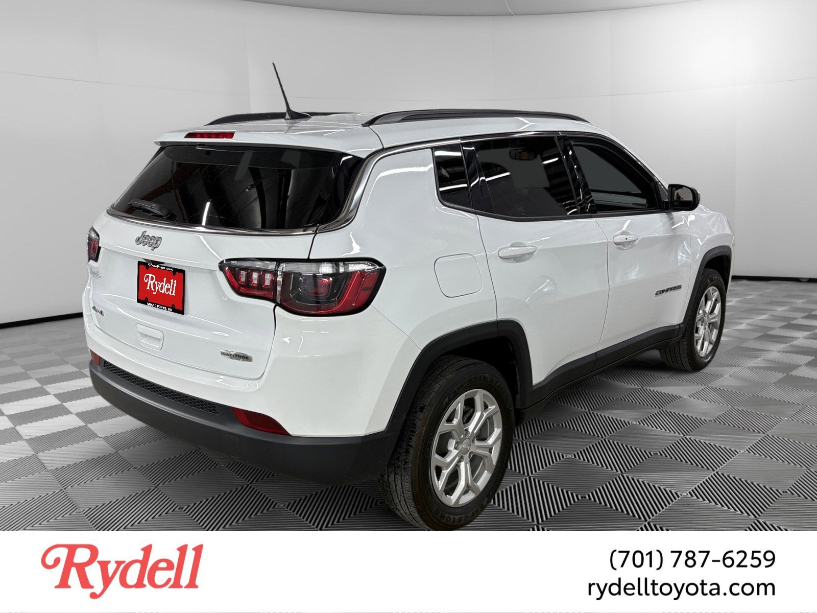 2024 Jeep Compass Latitude
