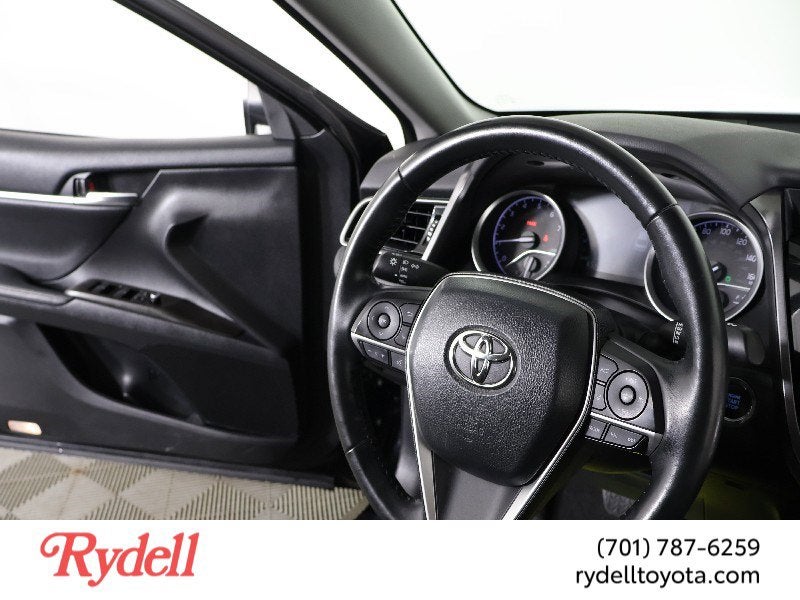 2023 Toyota Camry XLE