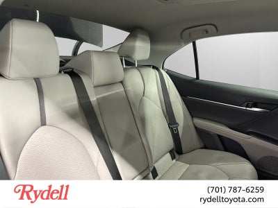 2022 Toyota Camry Hybrid XSE