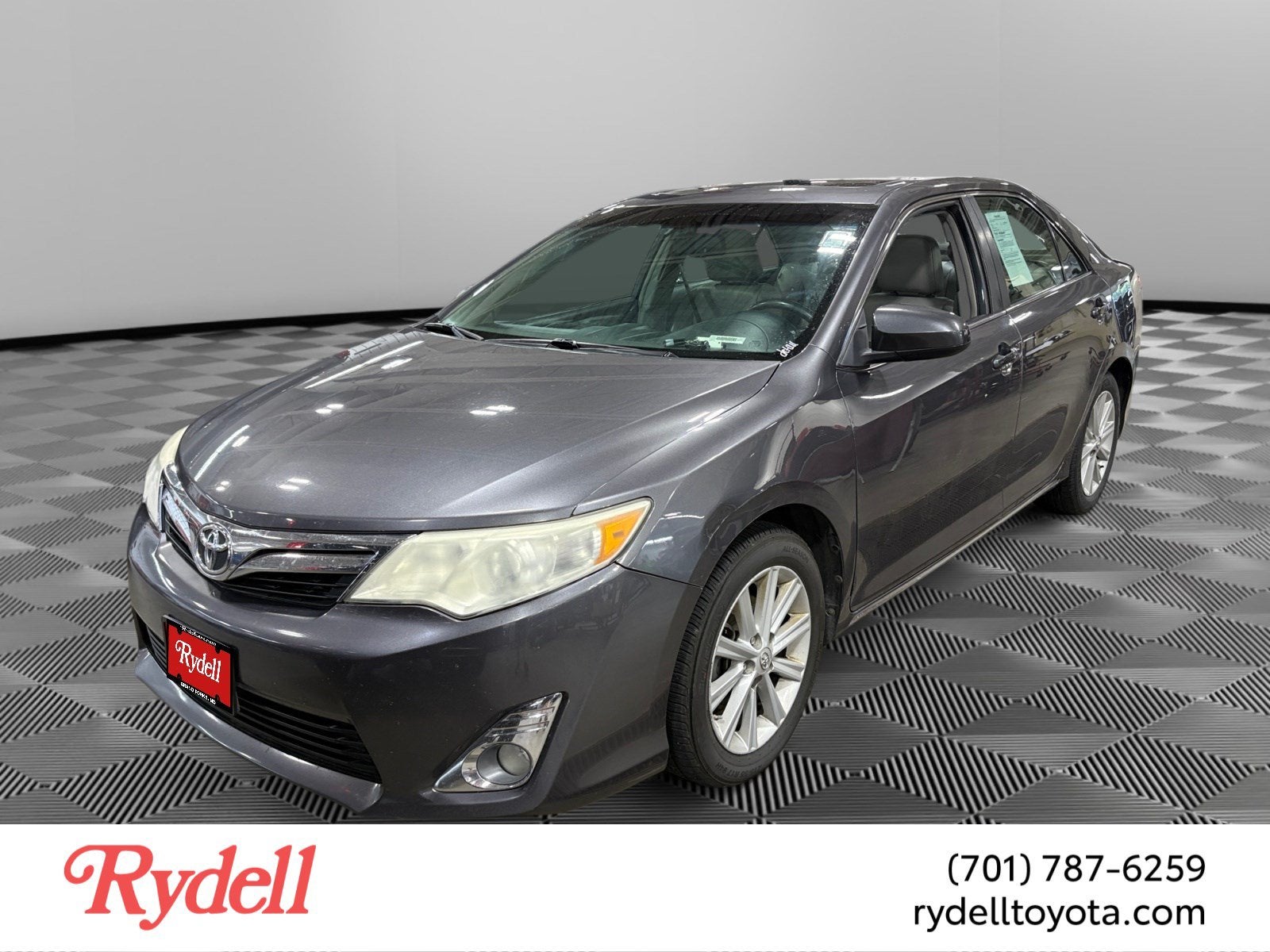 2014 Toyota Camry XLE - 2014.5