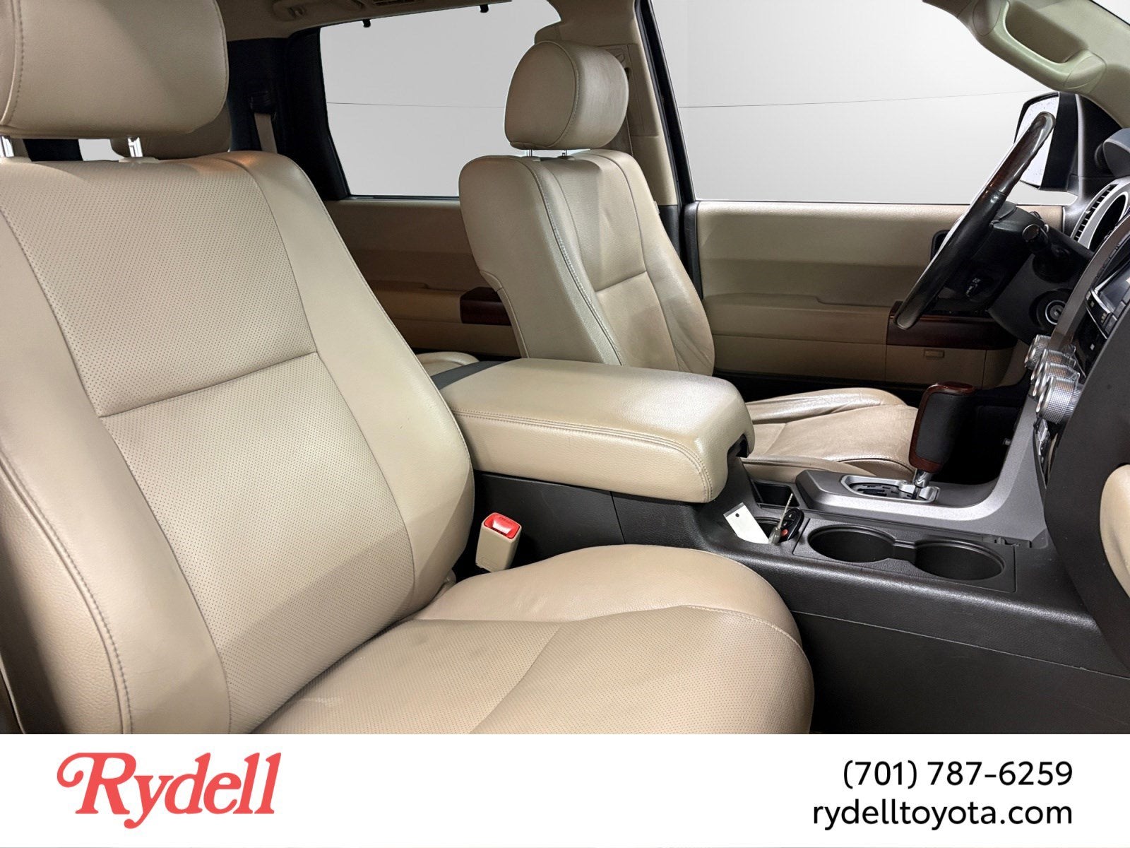 2011 Toyota Sequoia Platinum