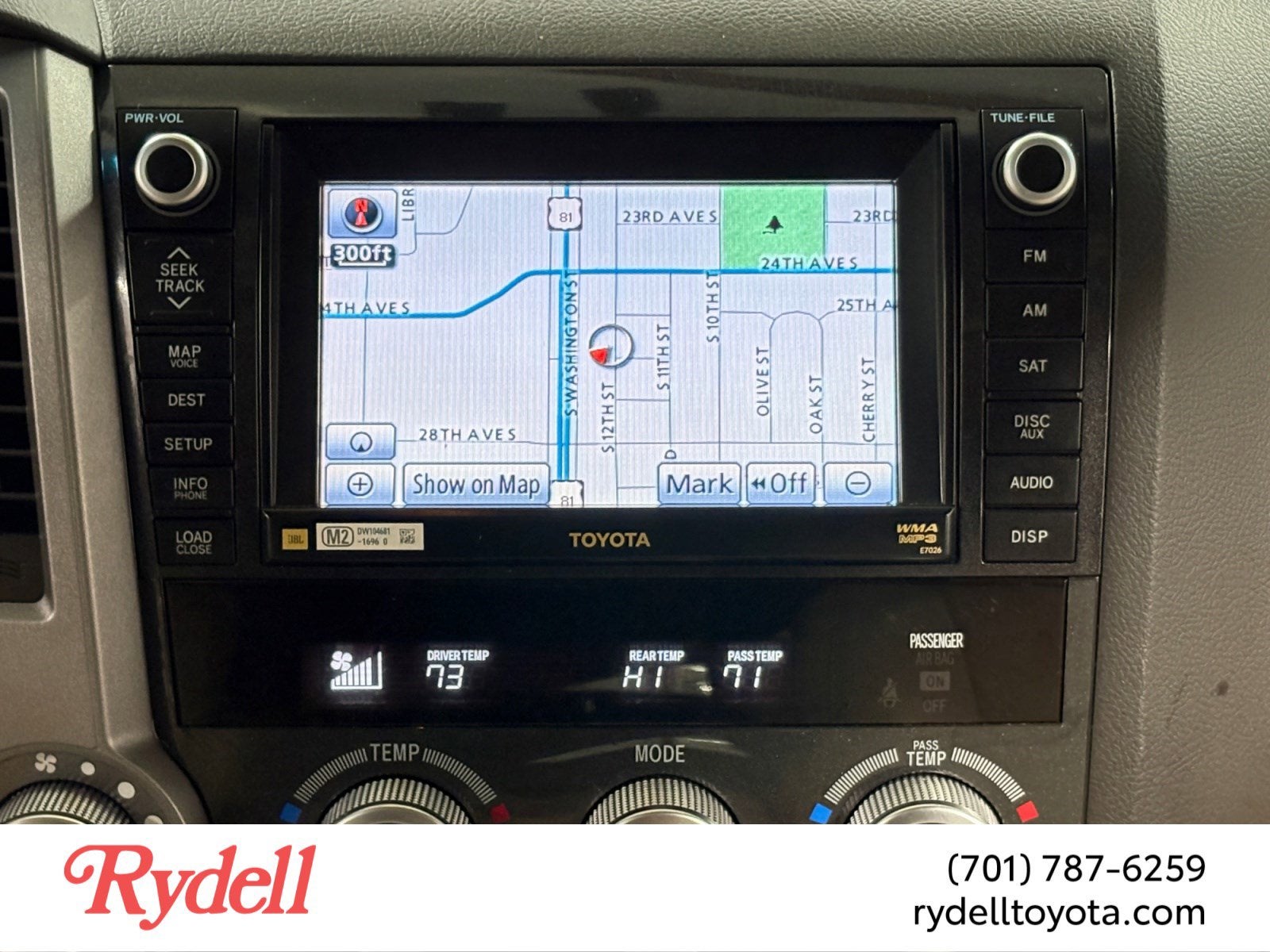 2011 Toyota Sequoia Platinum