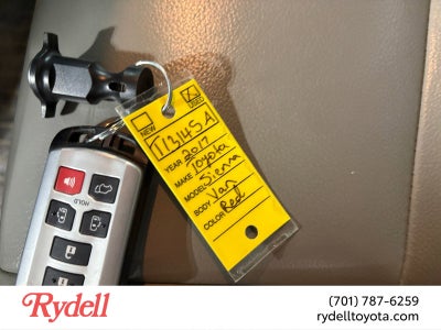 2017 Toyota Sienna XLE