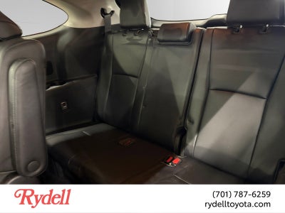 2021 Toyota Highlander Hybrid Platinum