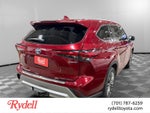 2021 Toyota Highlander Hybrid Platinum