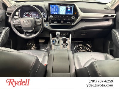 2021 Toyota Highlander Platinum