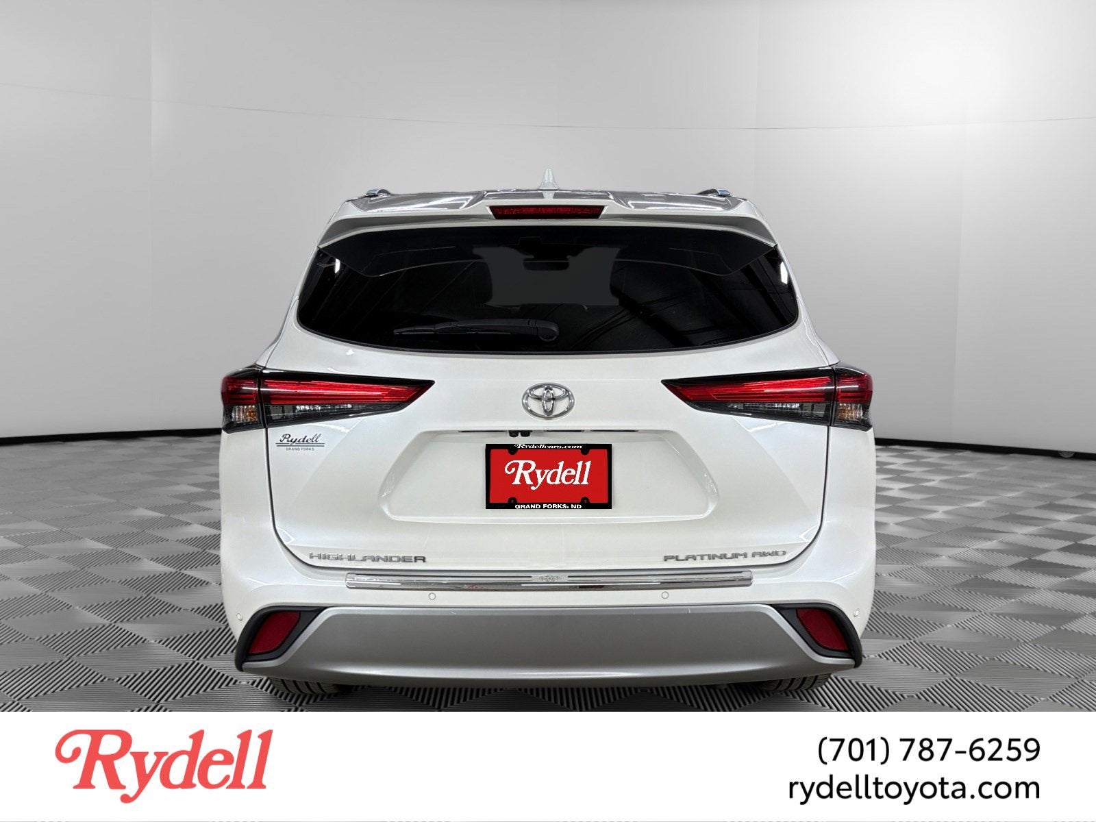 2021 Toyota Highlander Platinum