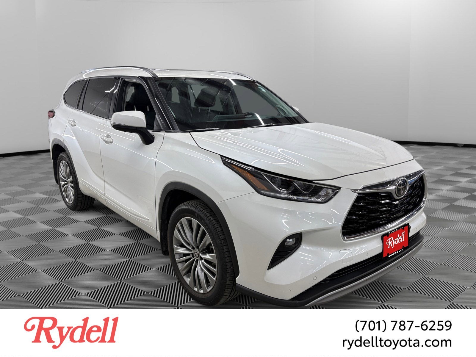 2021 Toyota Highlander Platinum