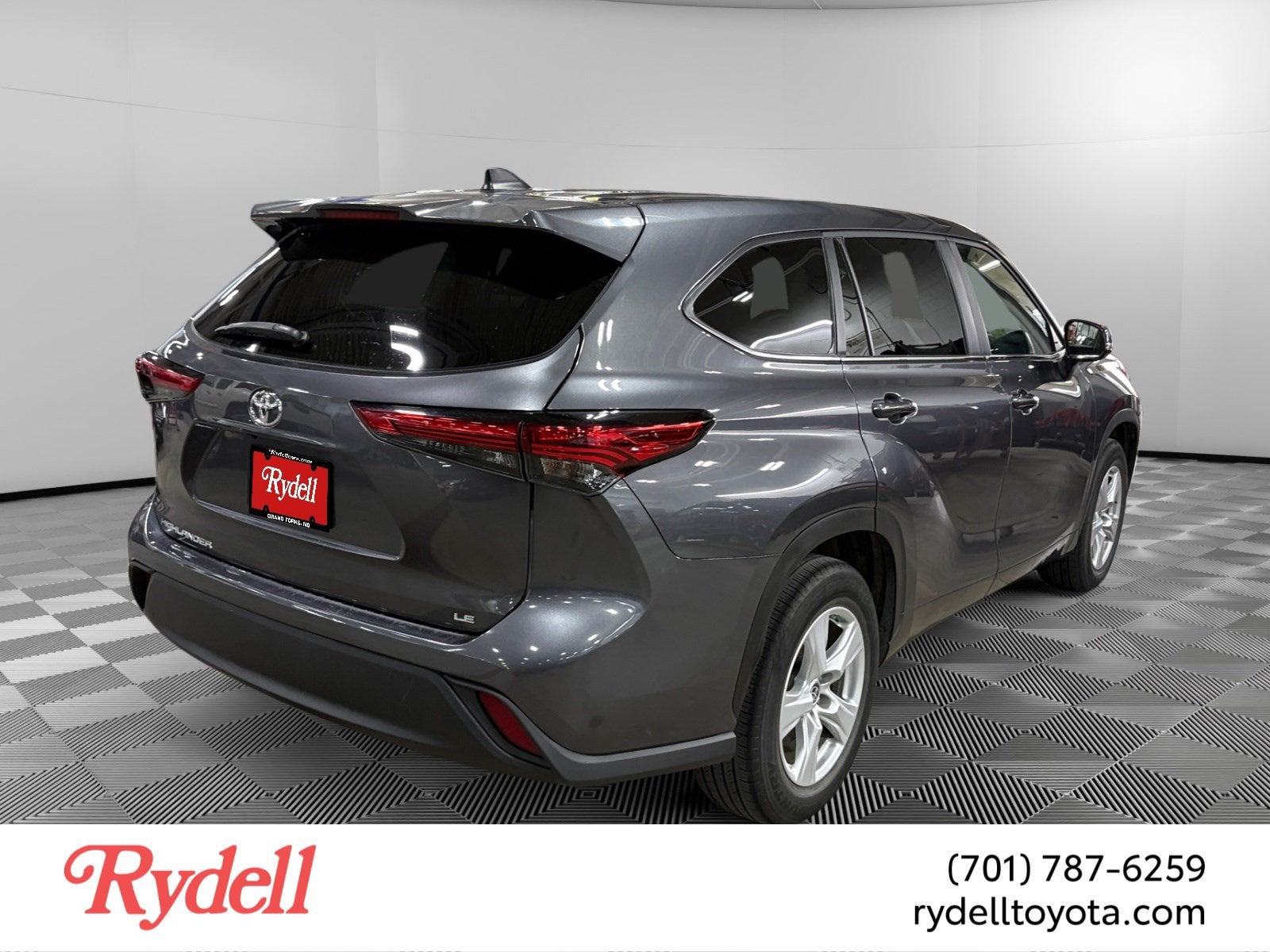 2023 Toyota Highlander LE
