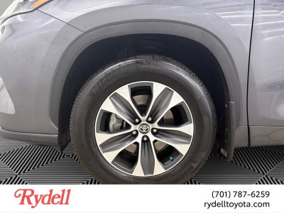 2024 Toyota Highlander XLE
