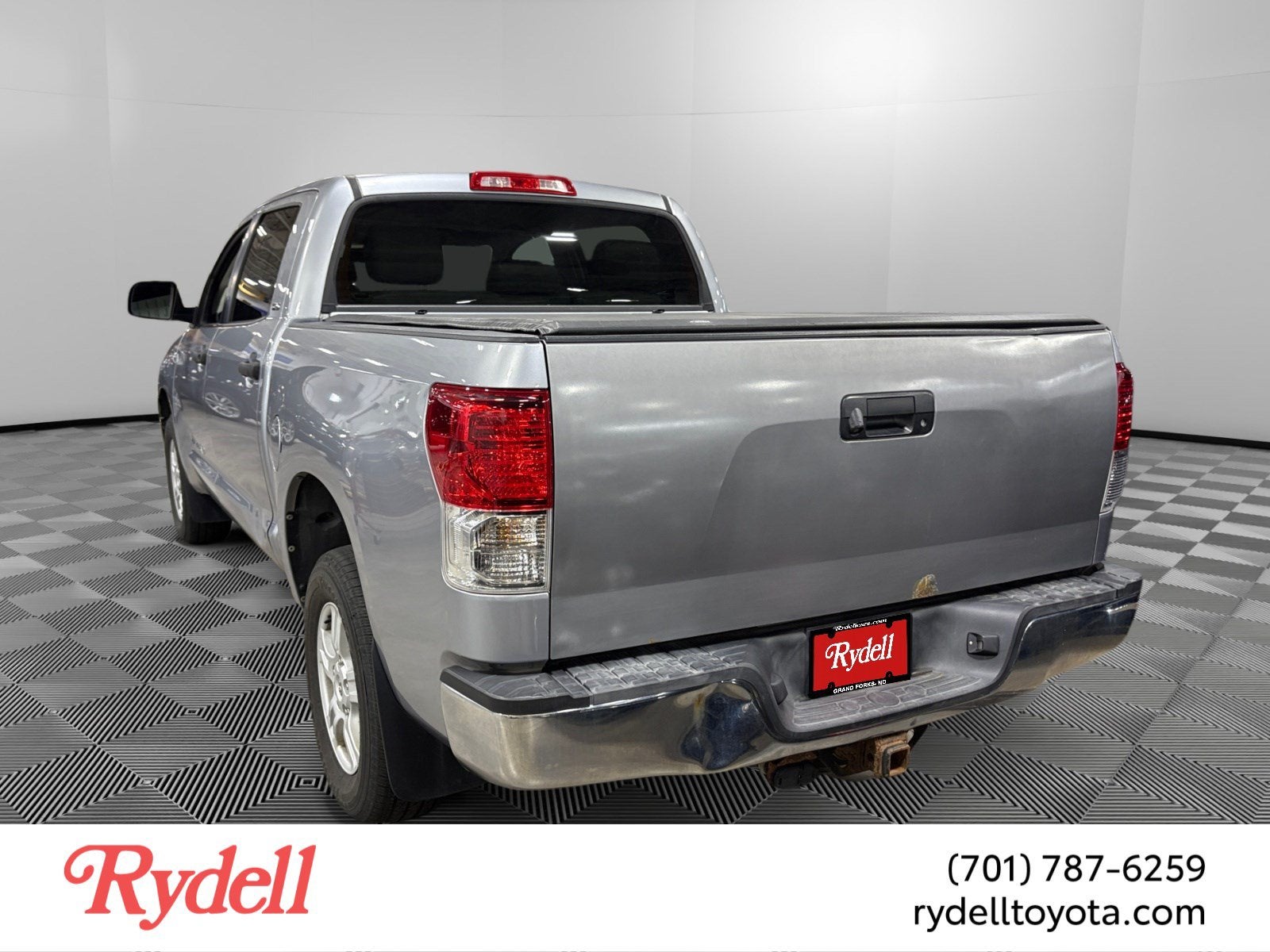 2012 Toyota Tundra 4WD Truck Grade 5.7L V8