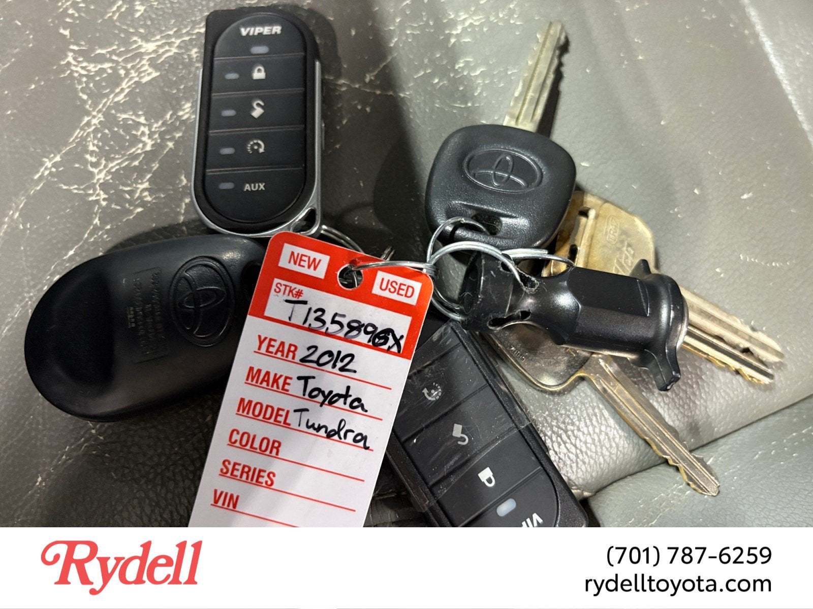 2012 Toyota Tundra 4WD Truck Grade 5.7L V8