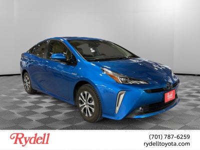 2020 Toyota Prius LE