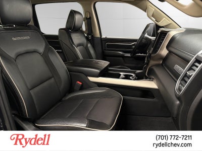 2020 RAM 1500 Laramie Crew Cab 4x4 5'7" Box