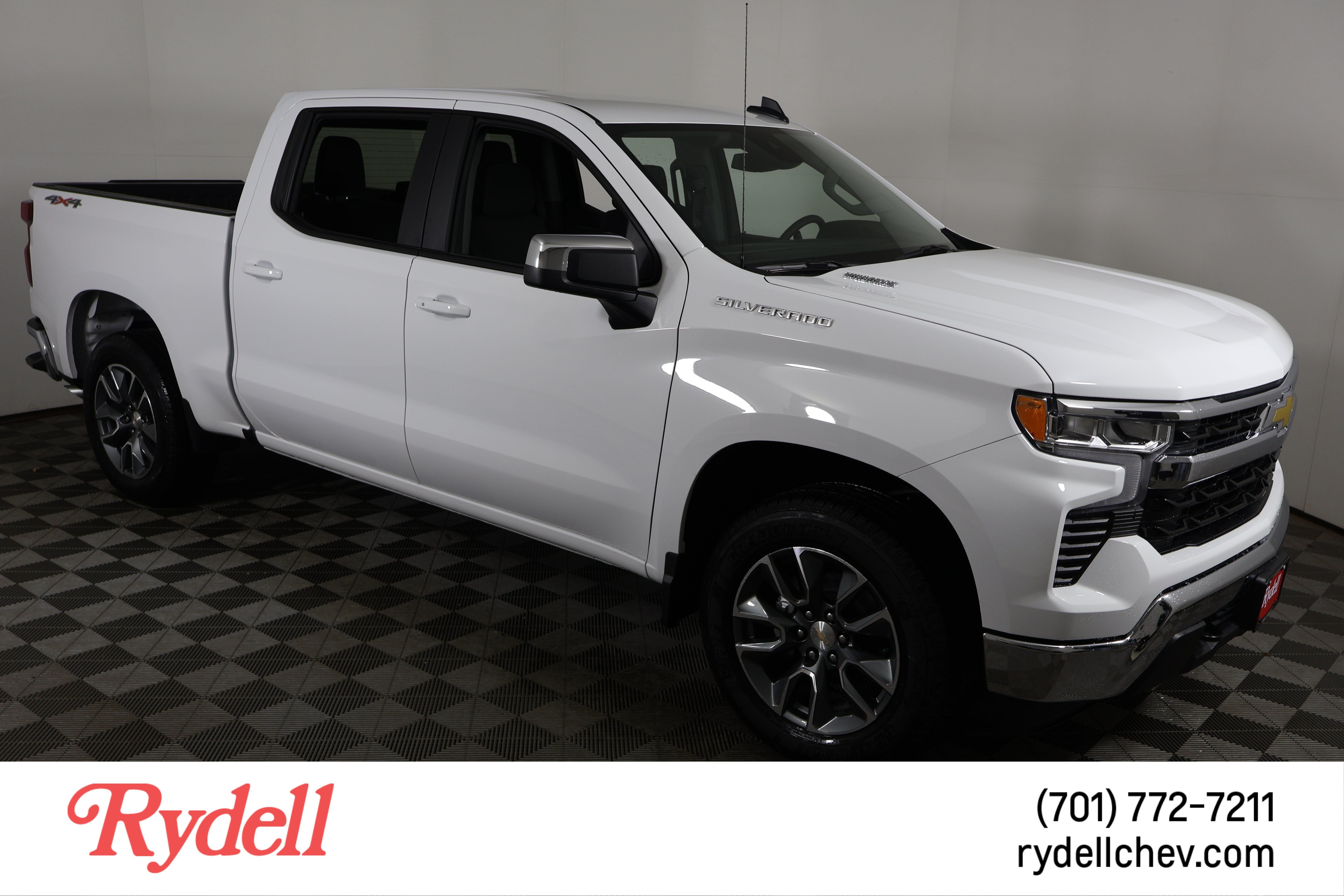 2025 Chevrolet Silverado 1500 LT (2FL)