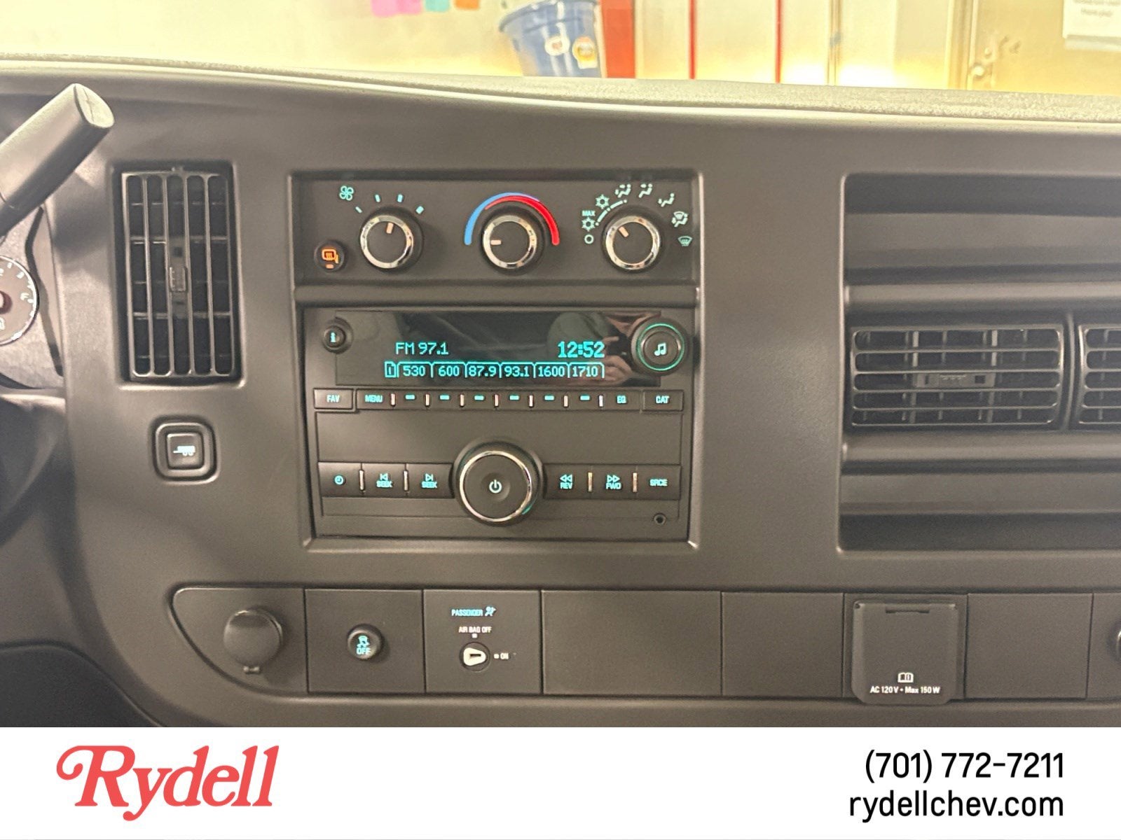 2026 Chevrolet Express Cargo WT