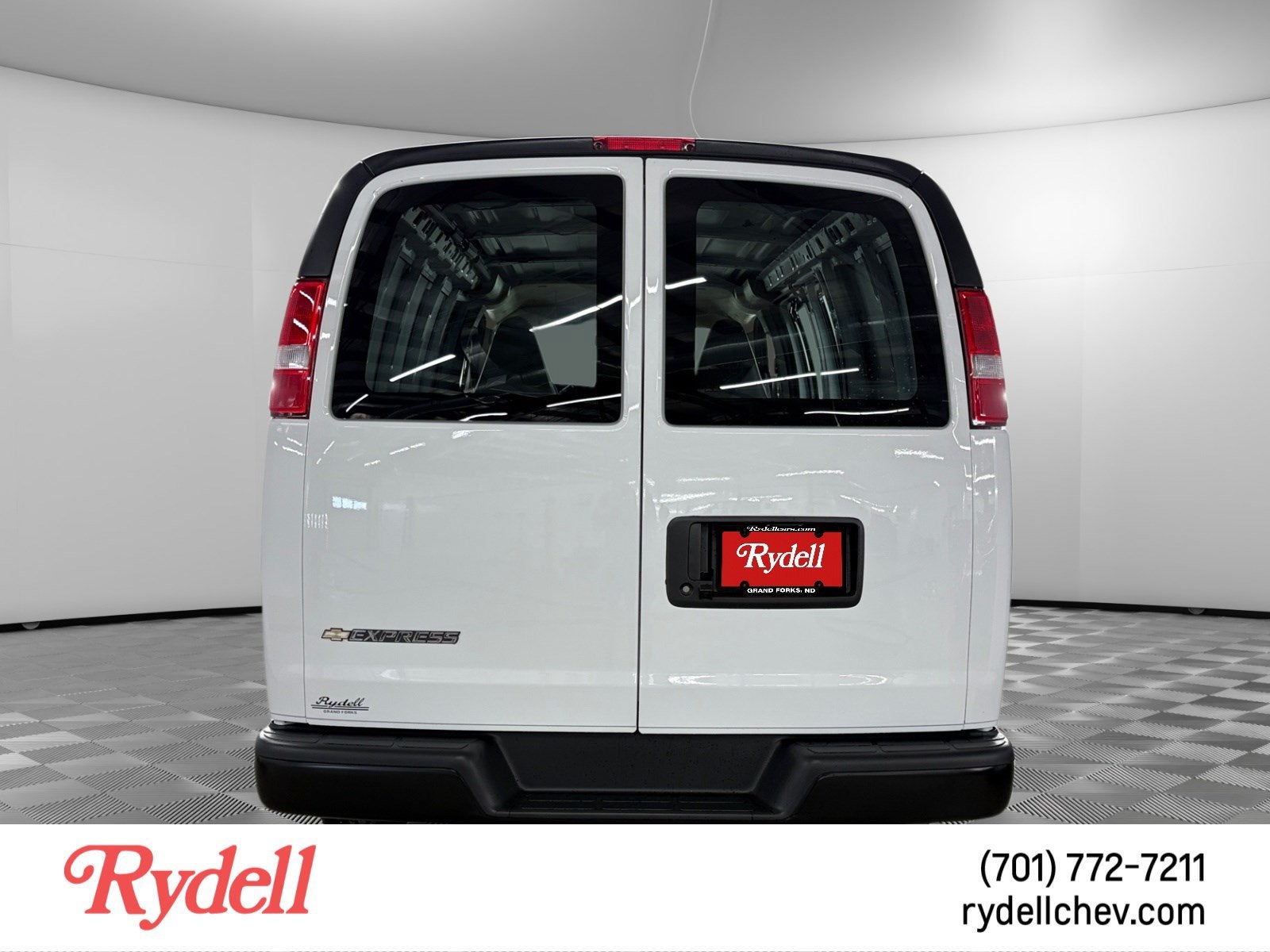 2026 Chevrolet Express Cargo WT
