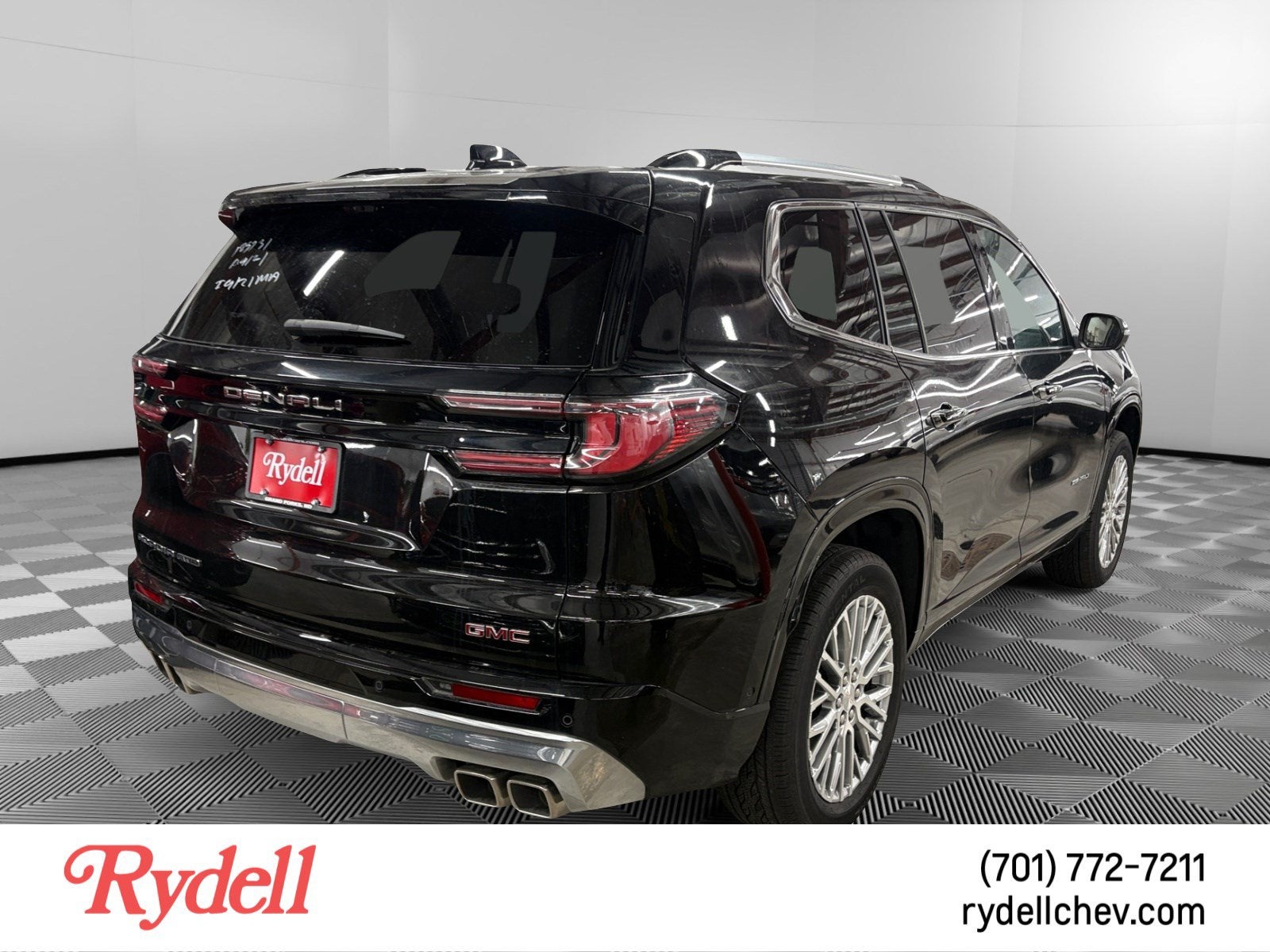2026 GMC Acadia Denali