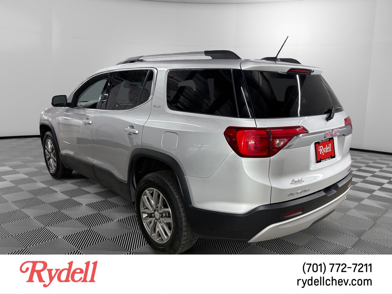 2018 GMC Acadia SLE