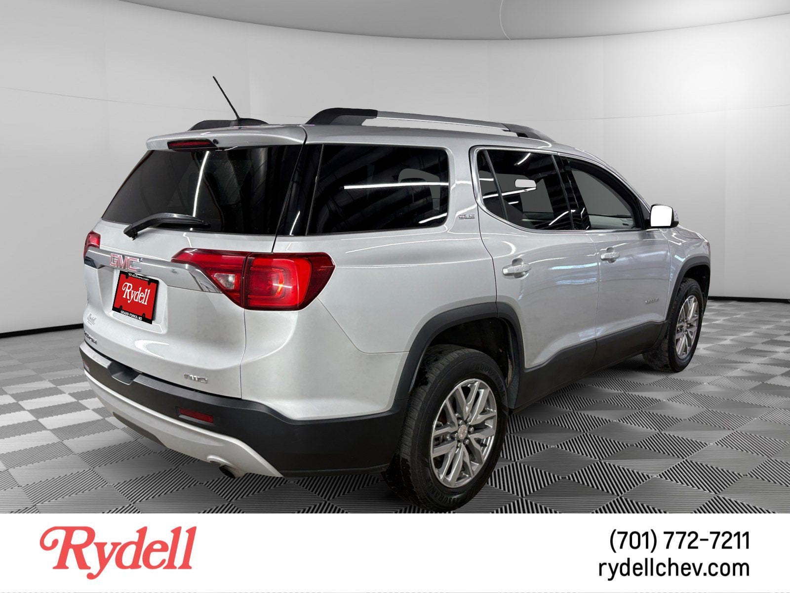 2018 GMC Acadia SLE