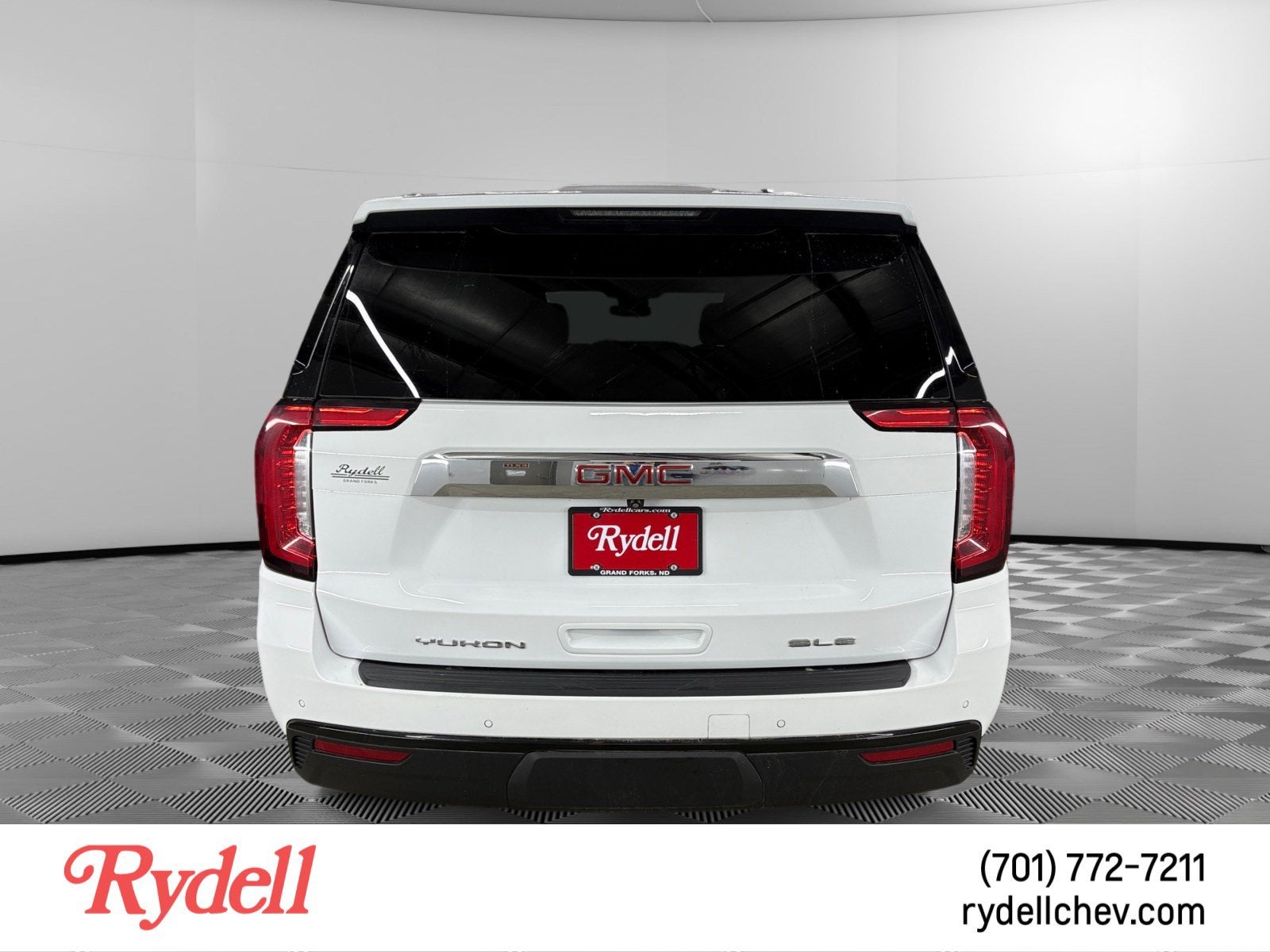 2023 GMC Yukon XL SLE