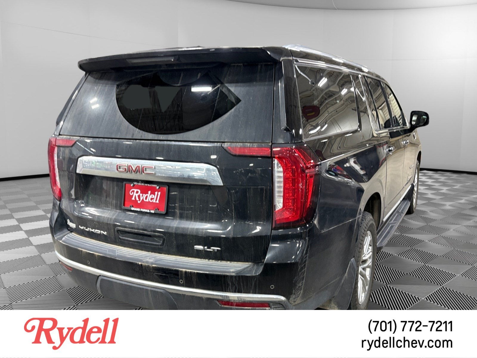 2023 GMC Yukon XL SLT