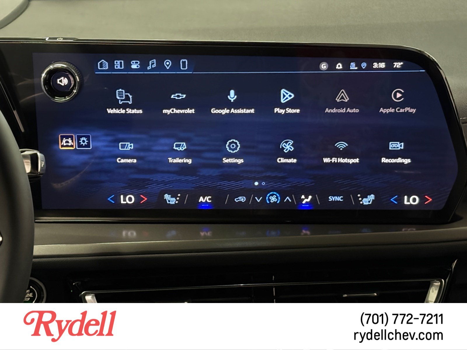 2027 Chevrolet Traverse LT