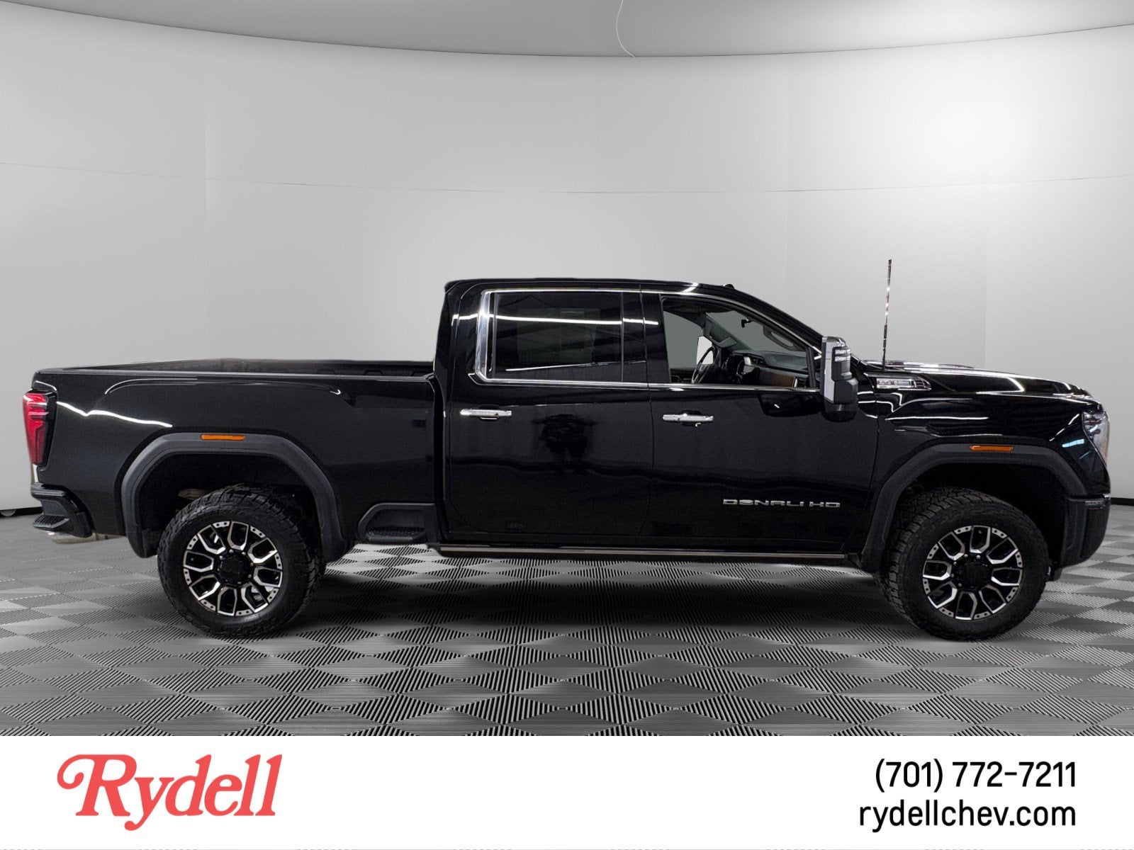 2024 GMC Sierra 2500 HD Denali