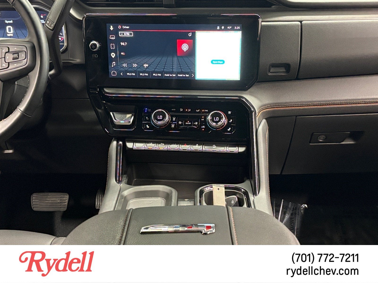 2025 GMC Sierra 3500 HD AT4