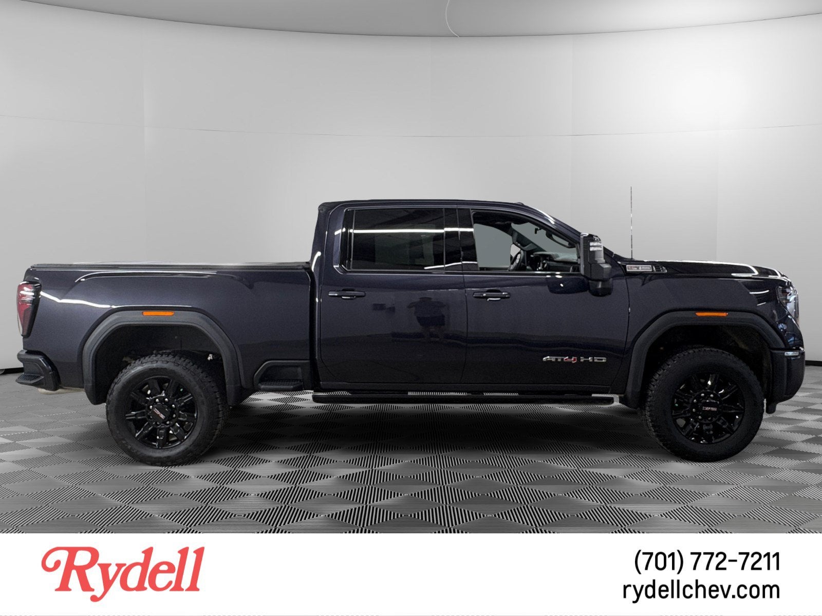 2025 GMC Sierra 3500 HD AT4